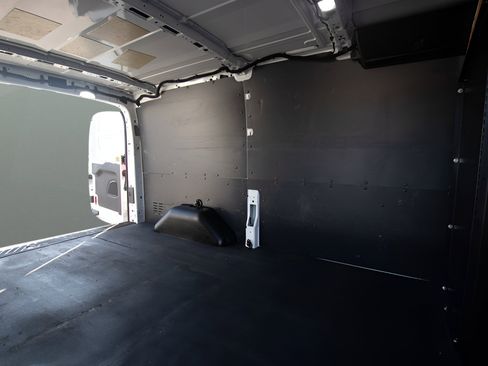 Used 2019 Ford Transit 150 130 Low Roof RWD image 7