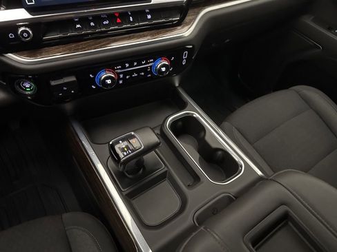 Used 2022 GMC Sierra 1500 Elevation w/ Max Trailering Package image 18