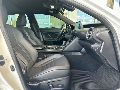 Used 2023 Lexus IS 350 F Sport w/ Navigation Package RWD image 15