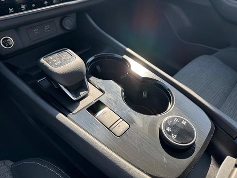Certified 2022 Nissan Rogue SV AWD/4WD image 21