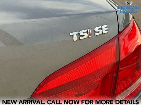 Used 2014 Volkswagen Passat 1.8T SE image 13