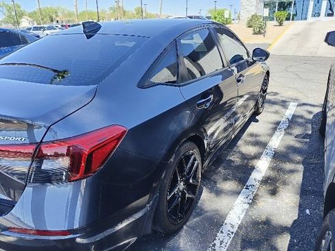 Used 2022 Honda Civic Sport image 10