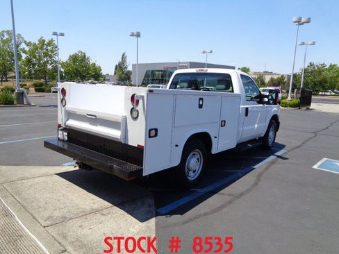 Used 2016 Ford F250 XL w/ Power Equipment Group RWD image 7