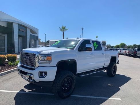 Used 2016 GMC Sierra 3500 Denali w/ Duramax Plus Package AWD/4WD image 2