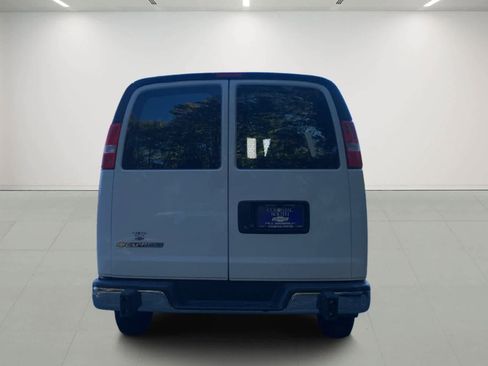 Certified 2024 Chevrolet Express 2500 w/ Driver Convenience Package image 5