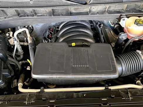 Used 2022 Chevrolet Silverado 1500 High Country w/ High Country Premium Package image 32