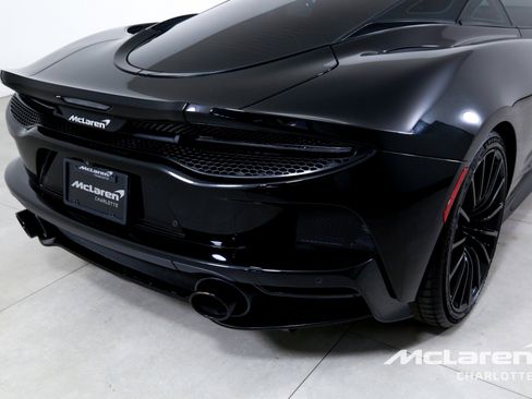 Used 2023 McLaren GT RWD image 30