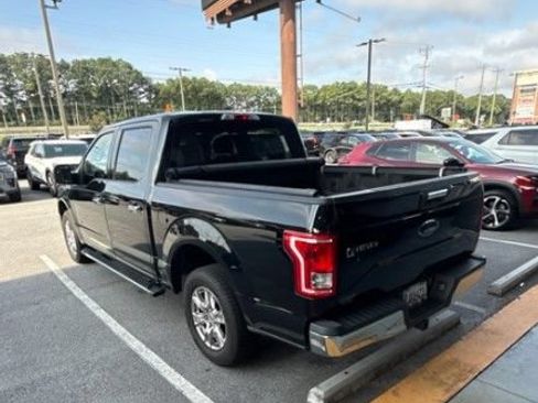 Used 2017 Ford F150 XLT w/ Equipment Group 301A Mid RWD image 4