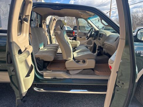 Used 2002 Ford F150 XLT image 33