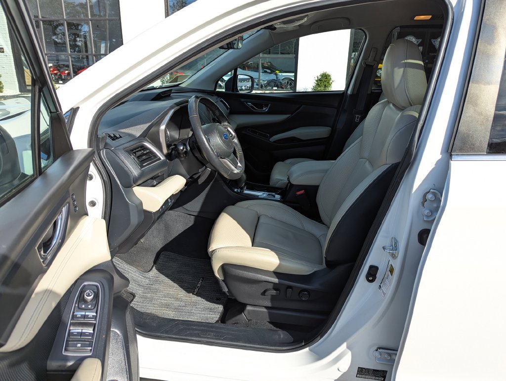 Used 2023 Subaru Ascent Limited AWD/4WD image 12