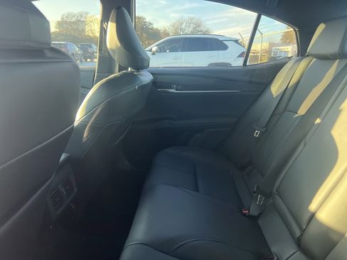 Used 2025 Toyota Camry XSE image 10