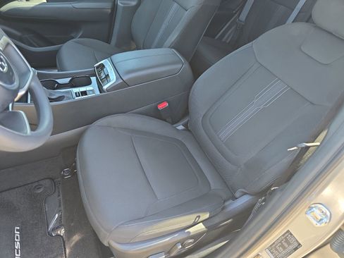 Used 2023 Hyundai Tucson SEL FWD image 15