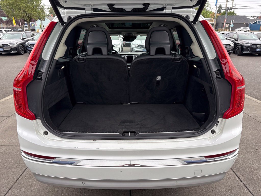 Used 2022 Volvo XC90 T8 Inscription Expression w/ Advanced Package AWD/4WD image 29