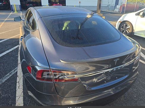 Used 2020 Tesla Model S Performance AWD/4WD image 2
