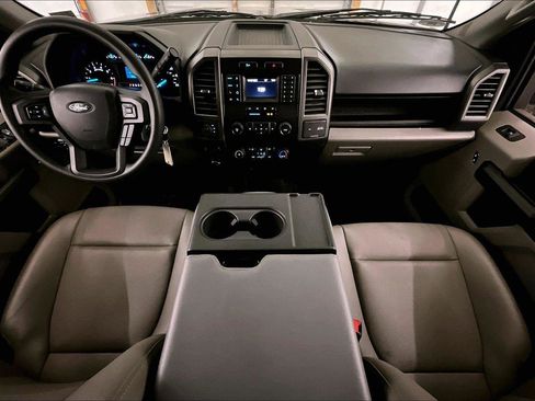 Used 2022 Ford F350 XL w/ Power Equipment Group image 14