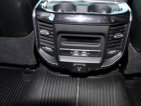 Used 2021 RAM 2500 Laramie w/ Night Edition image 13