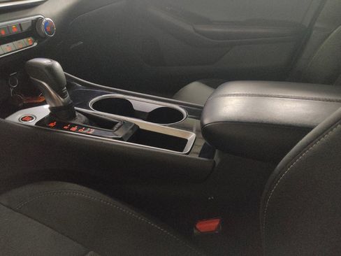 Used 2024 Nissan Altima 2.5 SV image 26