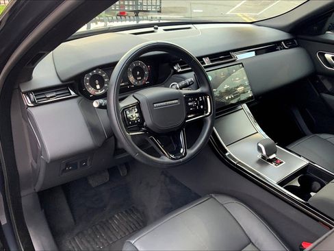 Used 2026 Land Rover Range Rover Velar S image 17