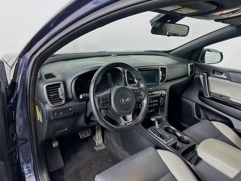 Used 2018 Kia Sportage EX w/ EX Sport Appearance Package image 9