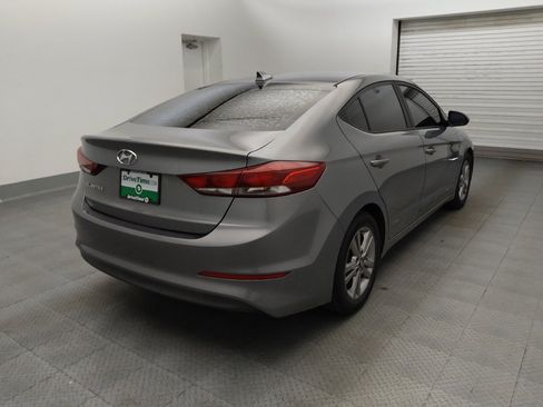 Used 2018 Hyundai Elantra SEL FWD image 9