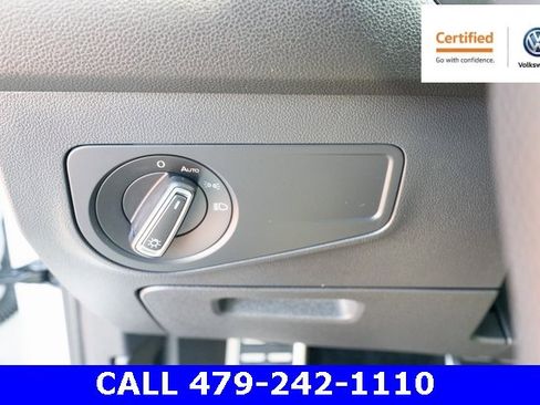 Certified 2023 Volkswagen Tiguan SE R-Line image 24