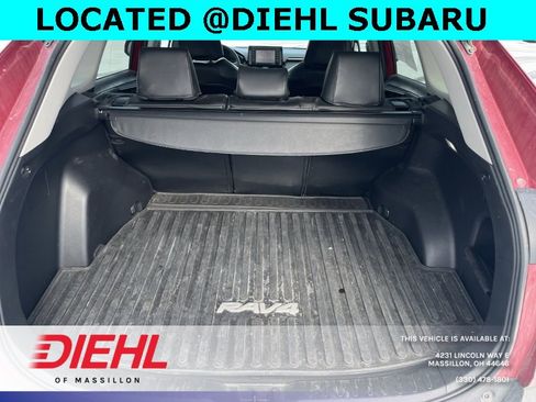 Used 2022 Toyota RAV4 XLE w/ Convenience Package image 11