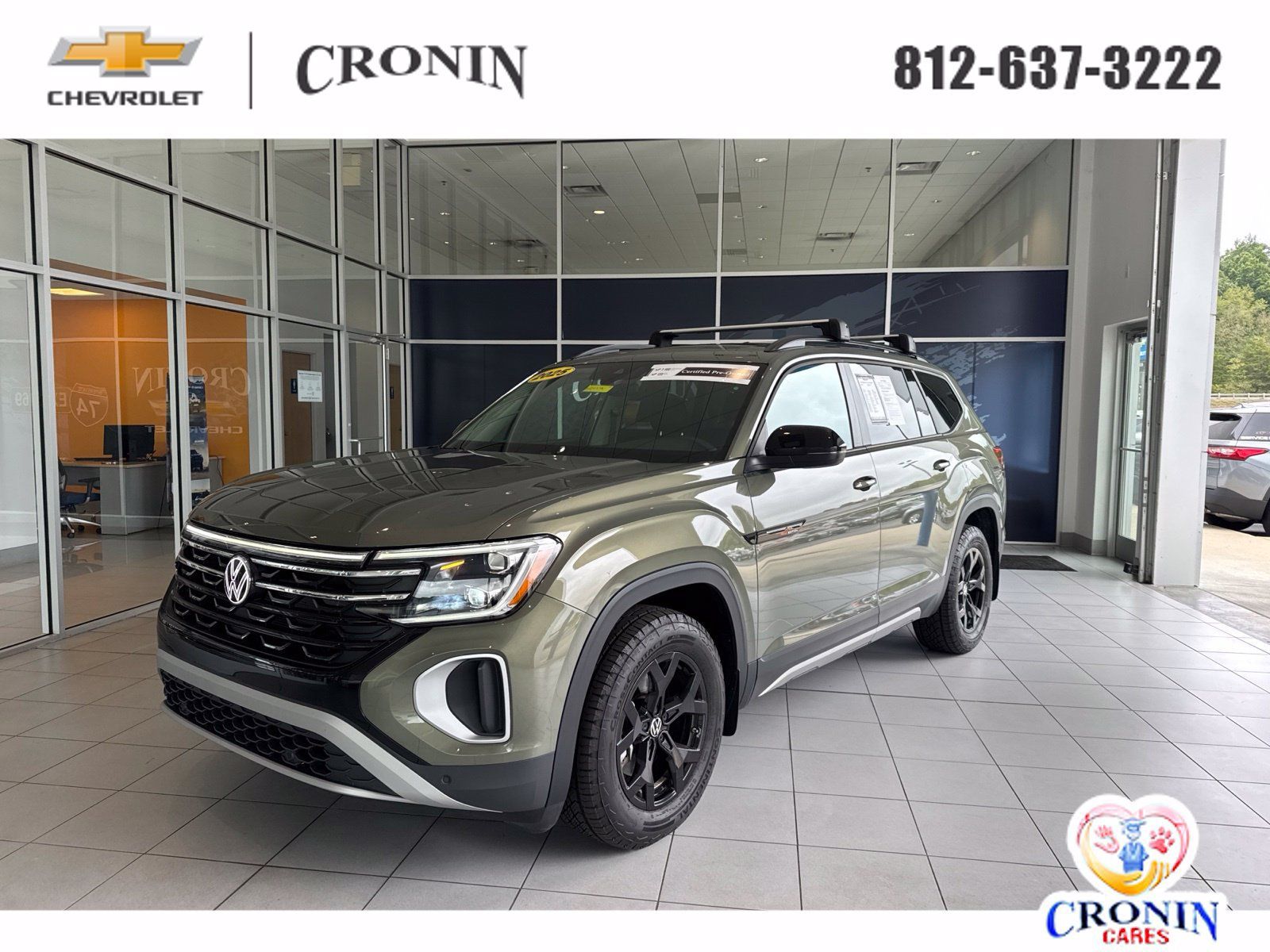 Used 2025 Volkswagen Atlas Peak Edition SE AWD/4WD image 1