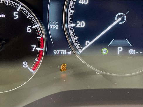 Used 2025 MAZDA CX-50 AWD 2.5 S w/ Preferred Package image 11