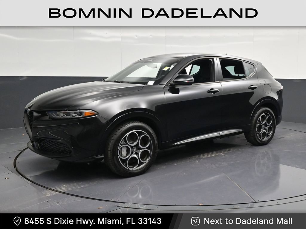 Used 2025 Alfa Romeo Tonale AWD/4WD image 1