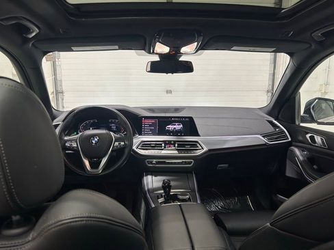 Used 2023 BMW X5 xDrive40i AWD/4WD image 32