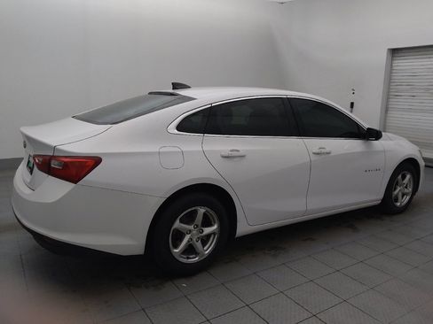 Used 2018 Chevrolet Malibu LS image 10