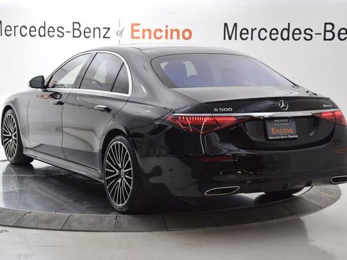 Used 2022 Mercedes-Benz S 500 4MATIC image 4