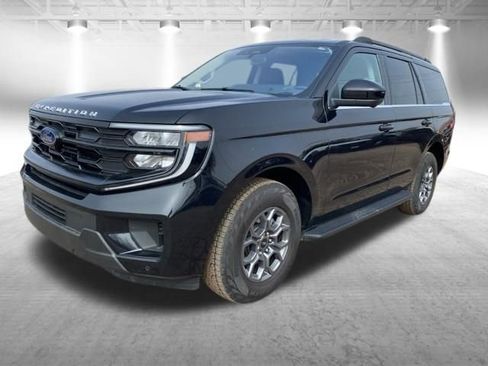 Used 2025 Ford Expedition Active image 13