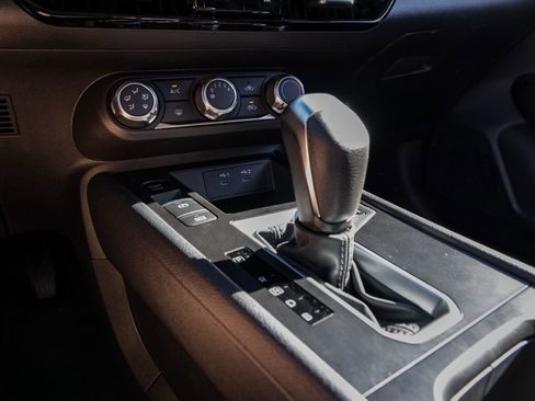 Used 2026 Nissan Kicks S image 31