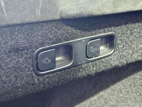 Used 2023 Tesla Model S Standard Range AWD/4WD image 71
