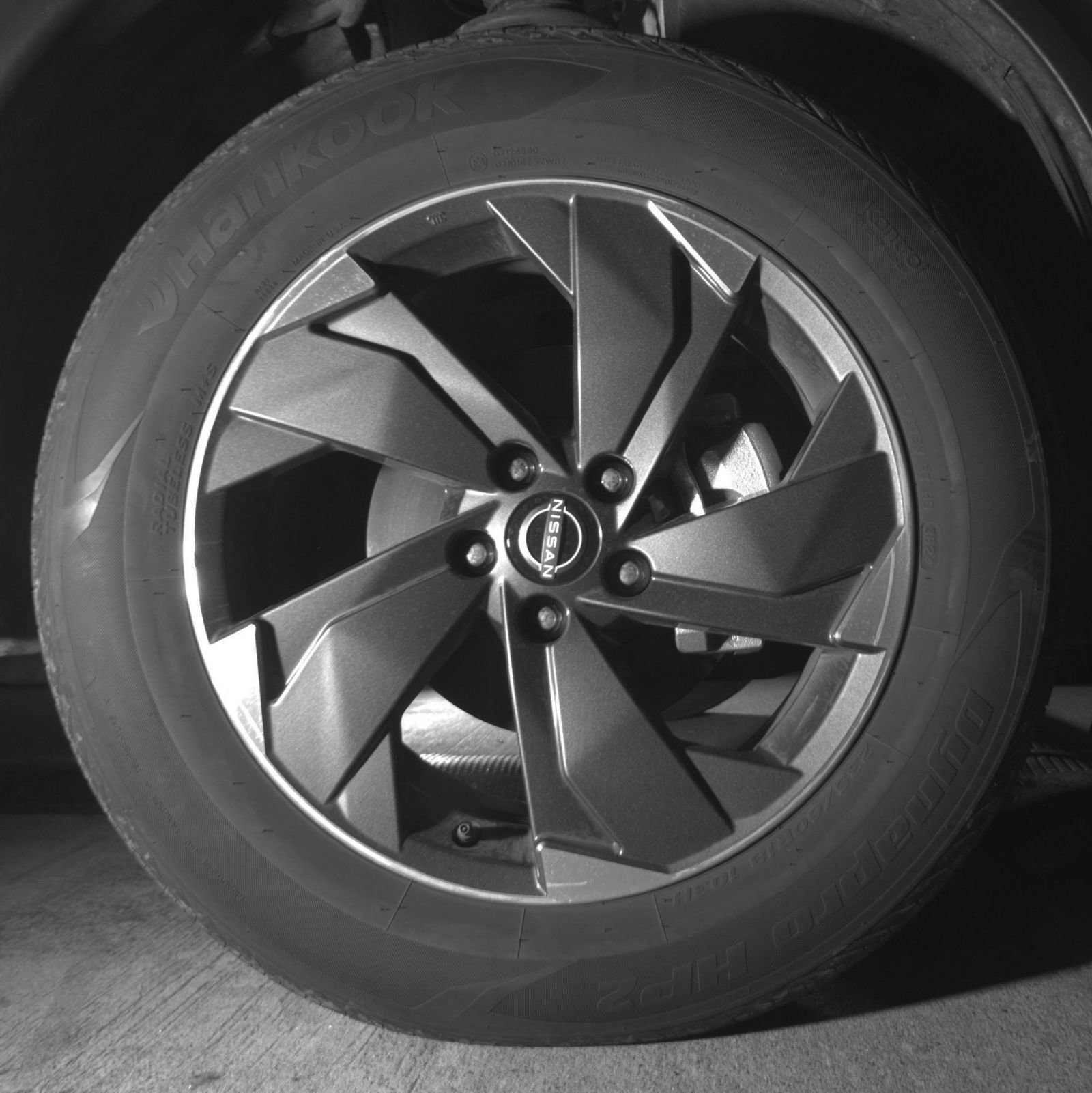 Used 2025 Nissan Rogue SV AWD/4WD image 15