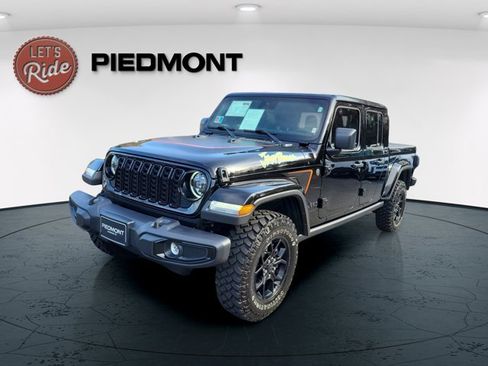 Used 2024 Jeep Gladiator Sport image 1