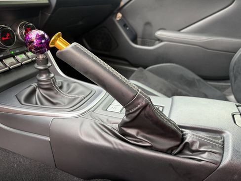 Used 2023 Toyota GR86 Premium w/ ALL Weather Mat Package (TMS) RWD image 26