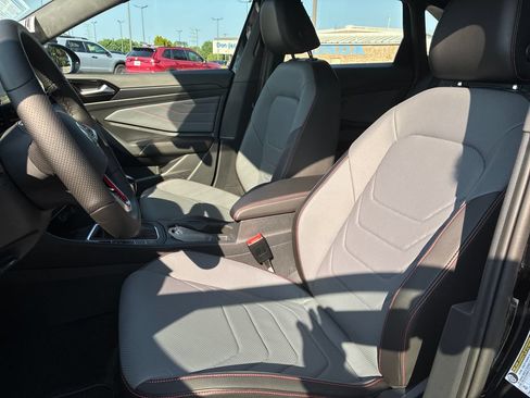 New 2026 Volkswagen Jetta GLI Autobahn FWD image 11