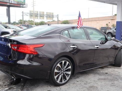 Used 2016 Nissan Maxima SR FWD image 5