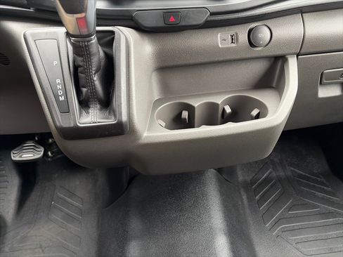 Used 2024 Ford Transit 250 Low Roof AWD w/ Exterior Upgrade Package image 20