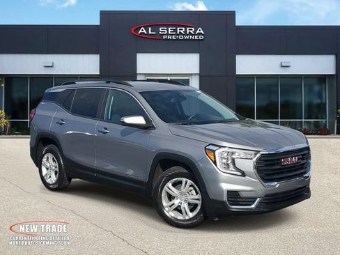 Certified 2023 GMC Terrain SLE w/ Driver Convenience Package AWD/4WD image 1