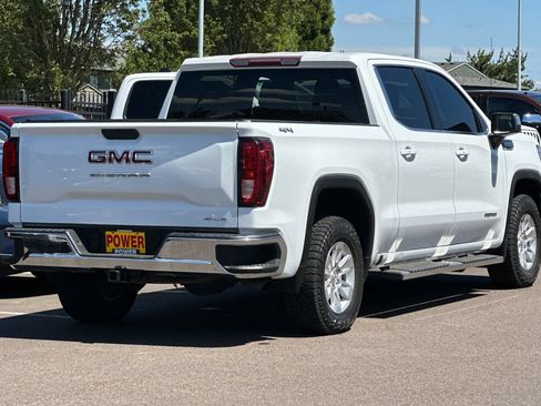 Used 2019 GMC Sierra 1500 SLE w/ SLE Value Package AWD/4WD image 4