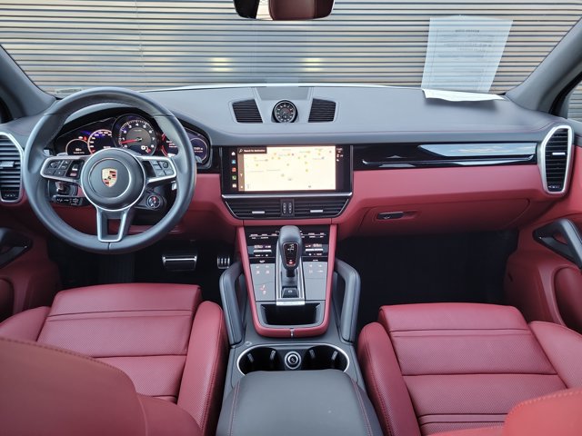 Certified 2023 Porsche Cayenne S AWD/4WD image 17