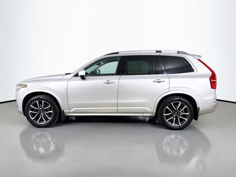 Used 2019 Volvo XC90 T6 Momentum image 4