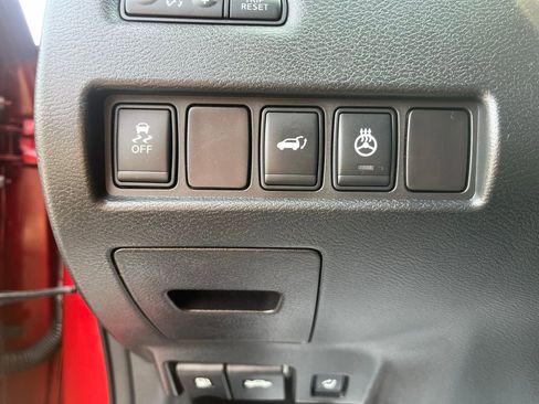 Used 2015 Nissan Murano Platinum image 12