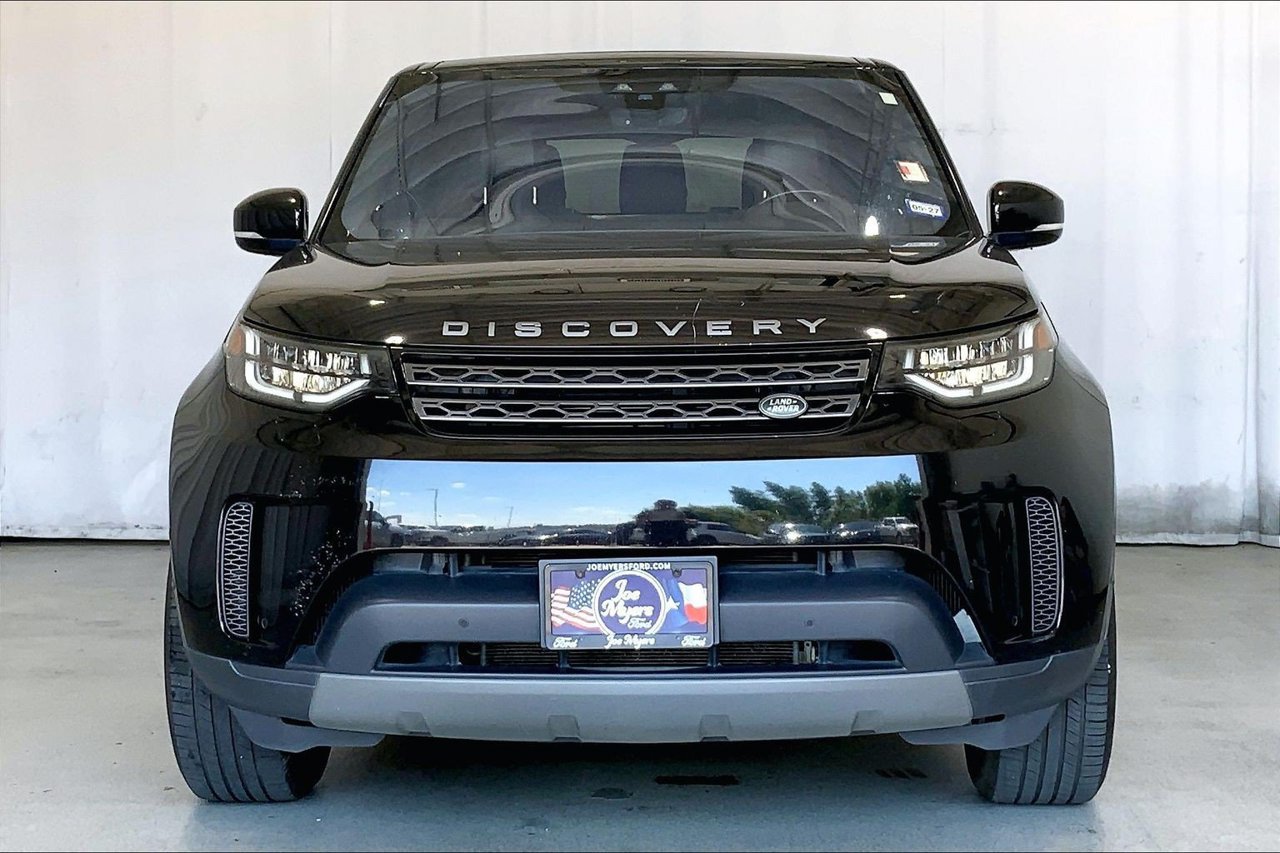 Used 2020 Land Rover Discovery SE AWD/4WD image 3