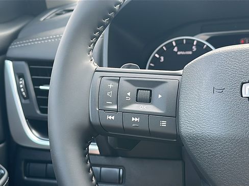 New 2026 Nissan Rogue SV w/ Cold Weather Package image 19