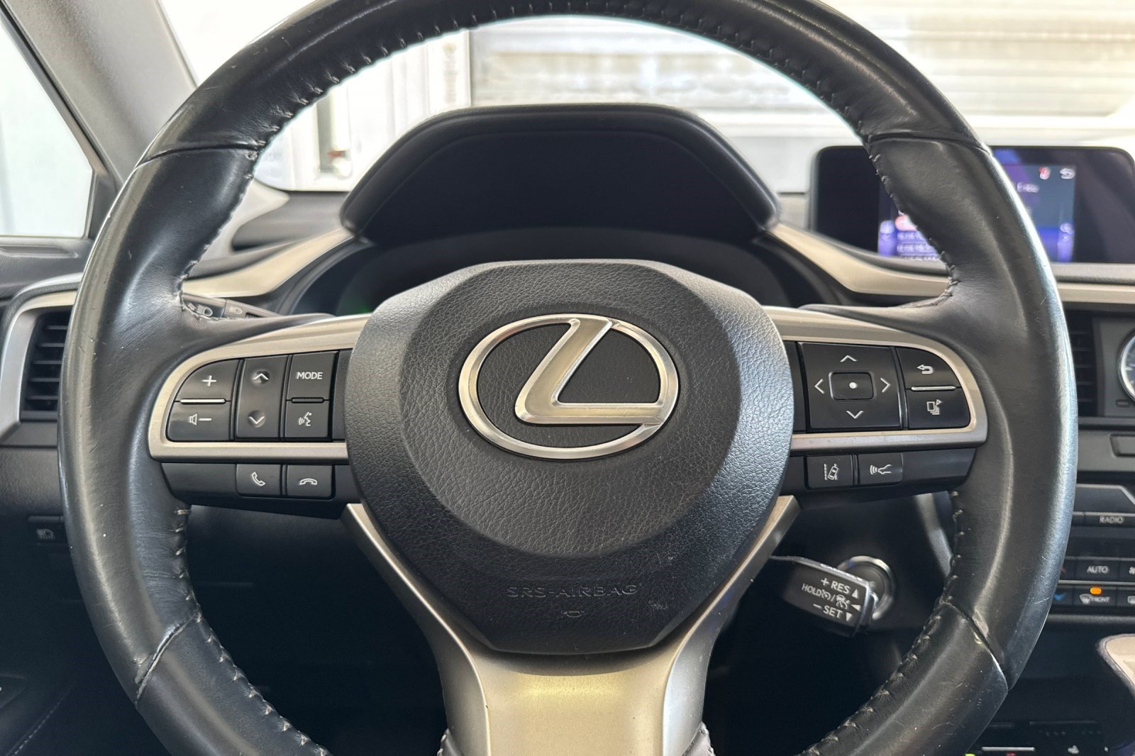 Used 2018 Lexus RX 350 AWD w/ Accessory Package image 29