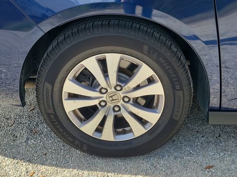 Used 2015 Honda Odyssey EX-L image 5